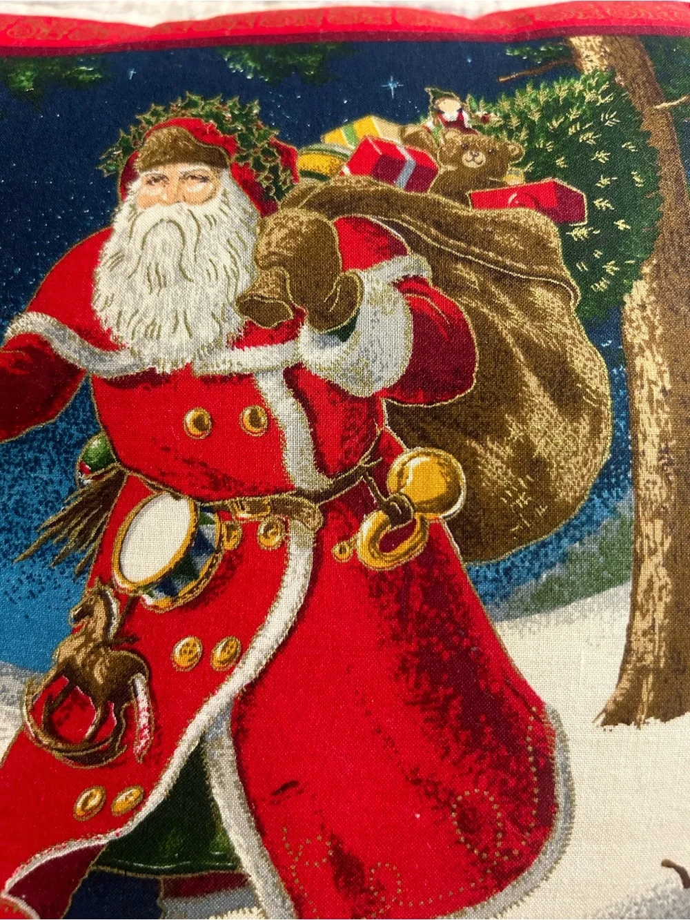VTG SANTA CLAUS TRADITIONAL OLD WORLD THROW PILLOW SANTA WALKING IN SNOWY FOREST